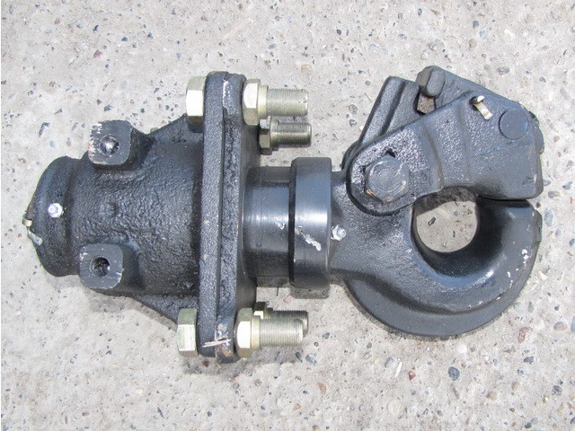 купить Прибор буксирный в сборе (фаркоп)