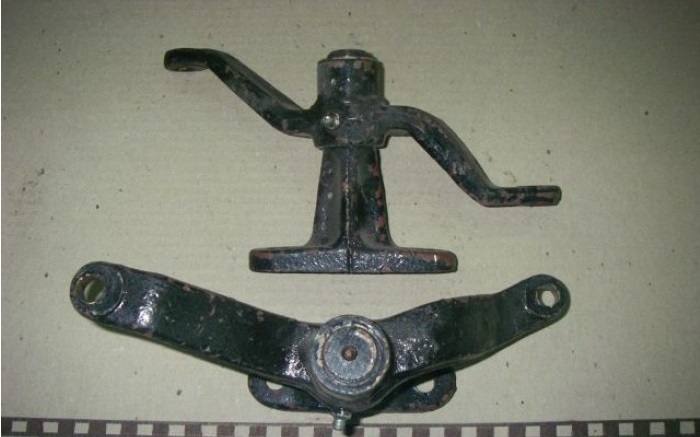 купить Рычаг вала вилки в сборе