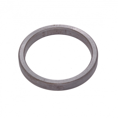 купить Втулка распорная ( h-5мм )  / ПАО КамАЗ