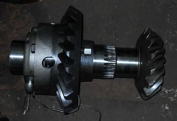 купить Шестерня ведущая и ведомая 25х13 зад.м. с чашками