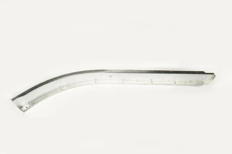 купить Усилитель крыла правый (кабина со спальником)